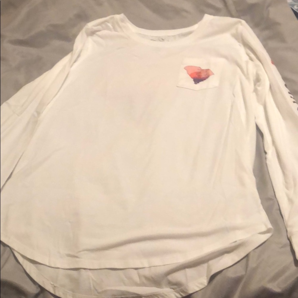 Long sleeve tee shirt